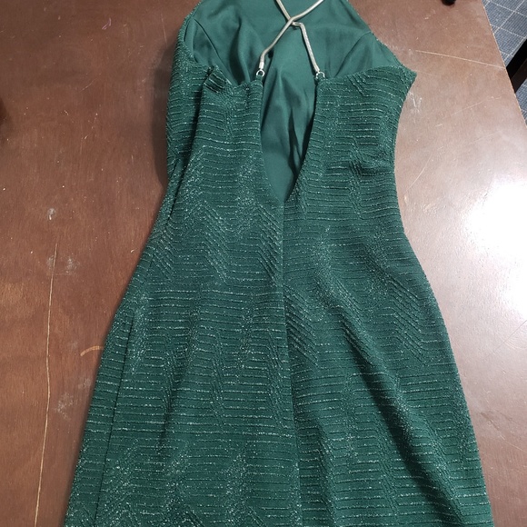 Homecoming dress - Picture 2 of 3